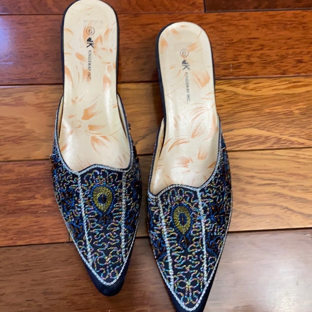 Blue kitty heels
